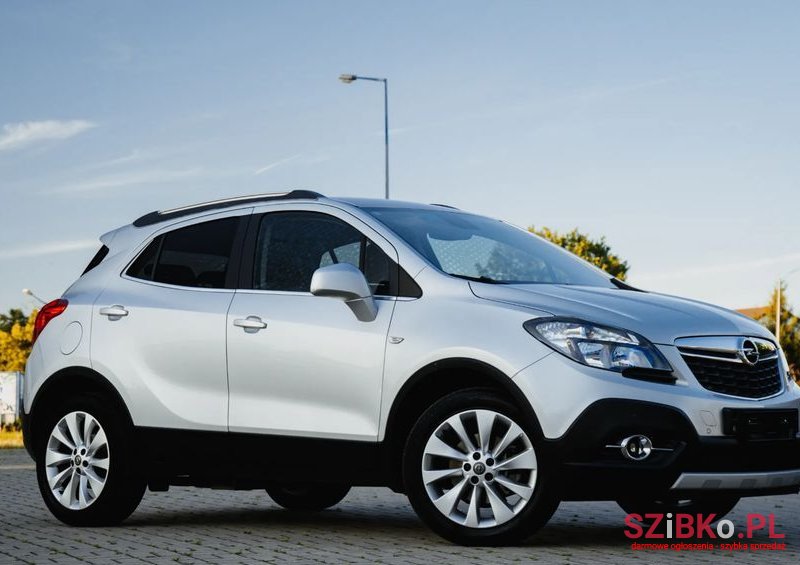 2014' Opel Mokka 1.6 Essentia S&S photo #4