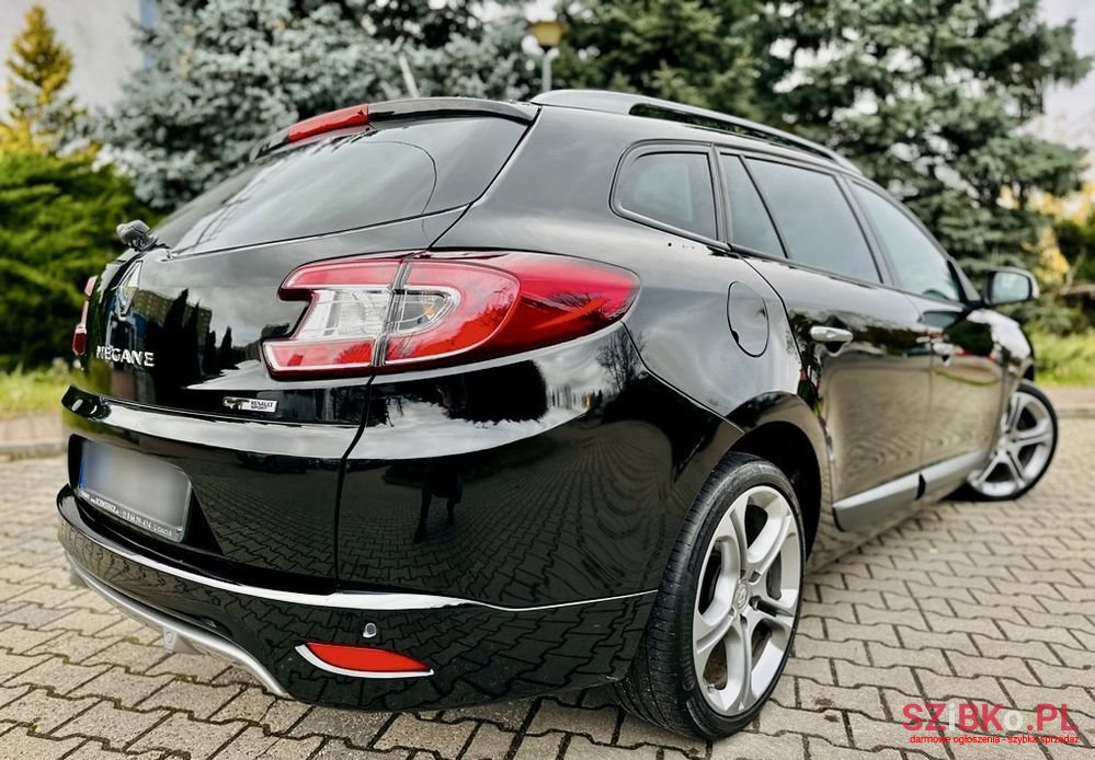 2011' Renault Megane photo #4