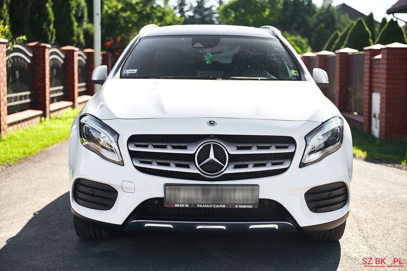 2018' Mercedes-Benz GLA photo #2