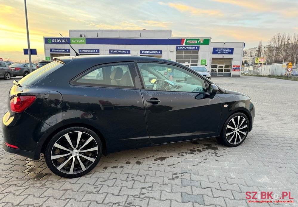 2010' SEAT Ibiza Sc 1.4 16V Sport photo #2