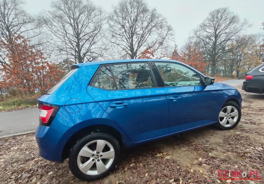 2015' Skoda Fabia photo #6