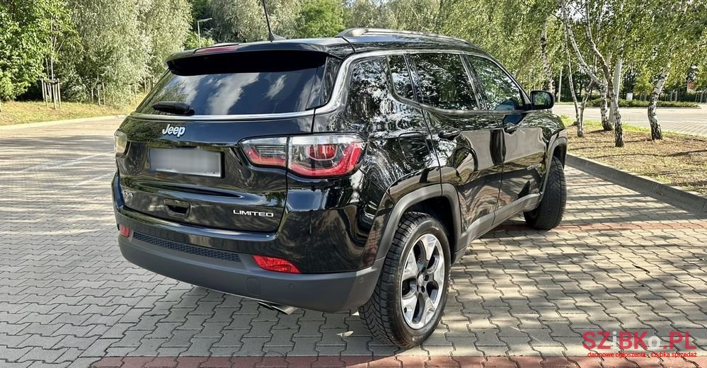 2018' Jeep Compass photo #3