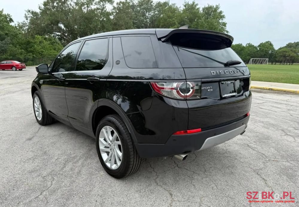 2018' Land Rover Discovery Sport photo #6