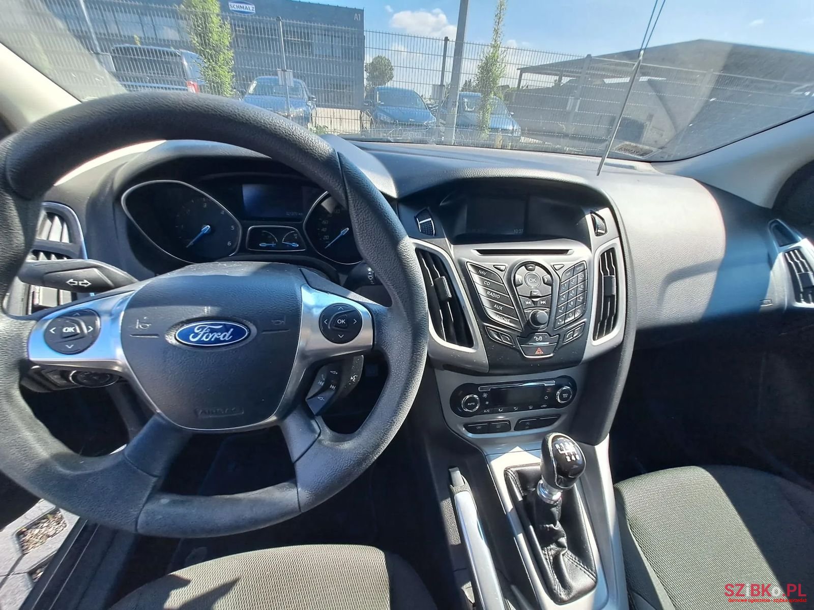 2012' Ford Focus photo #6