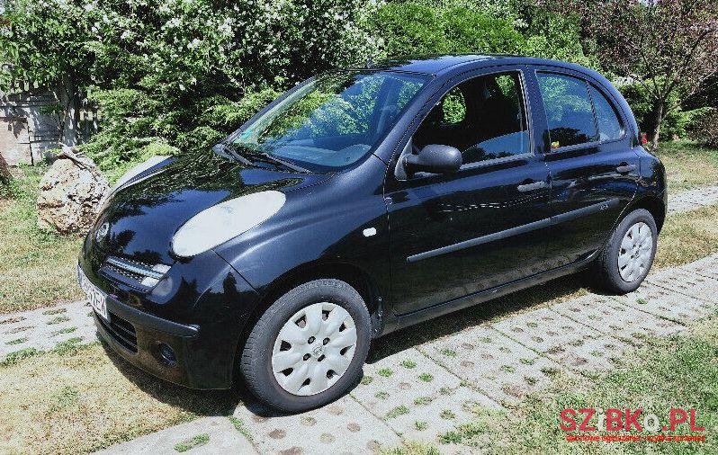 2005' Nissan Micra photo #2