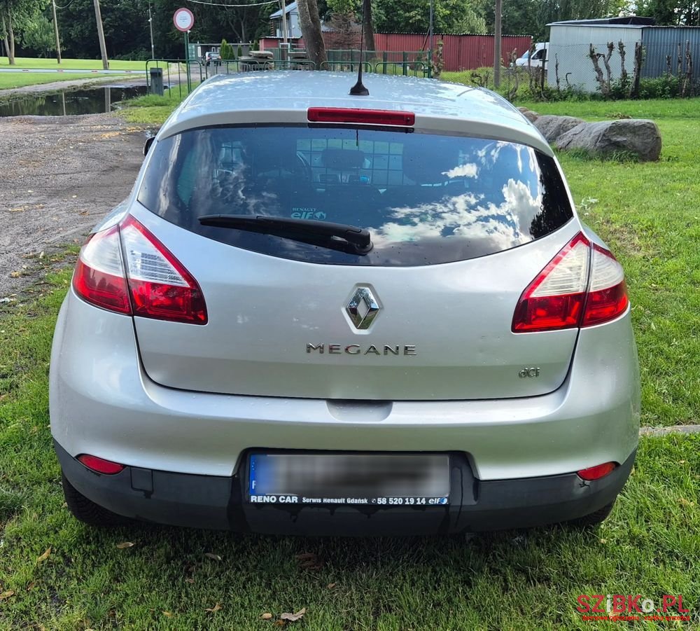 2010' Renault Megane photo #4