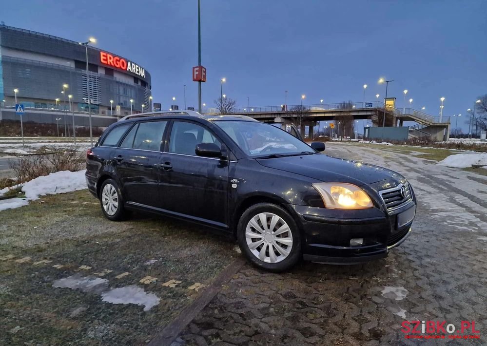 2006' Toyota Avensis 2.2 D-4D Sol photo #1