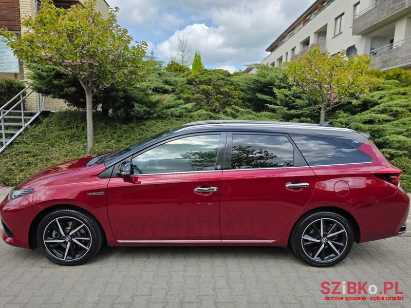 2018' Toyota Auris photo #4
