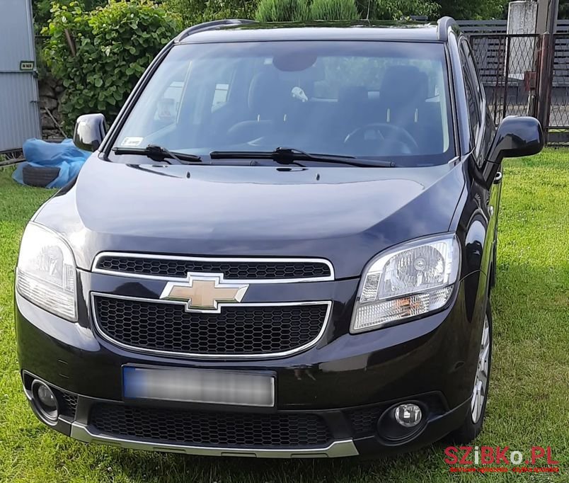 2011' Chevrolet Orlando photo #3