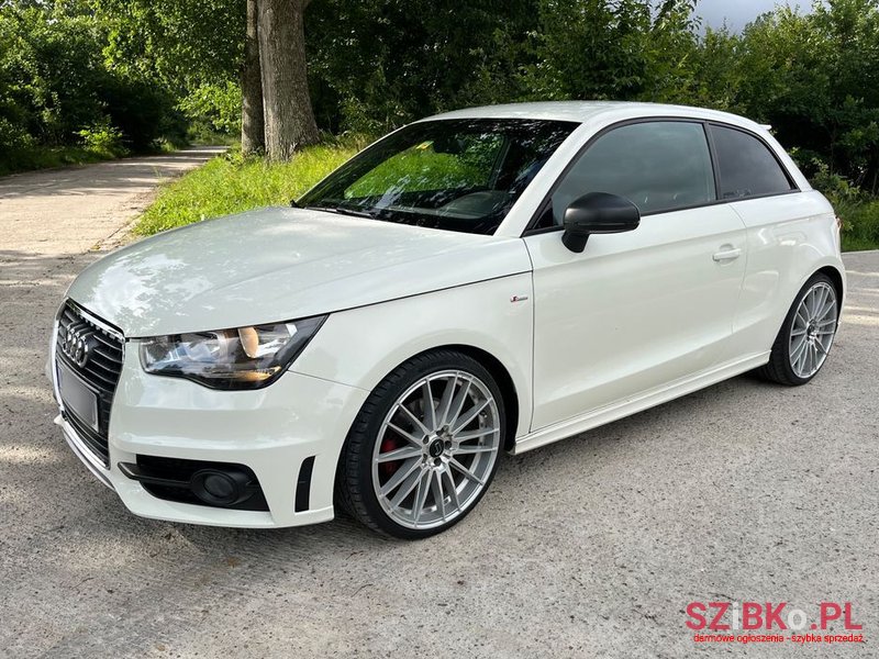 2011' Audi A1 2.0 Tdi S Line Sportpaket photo #1