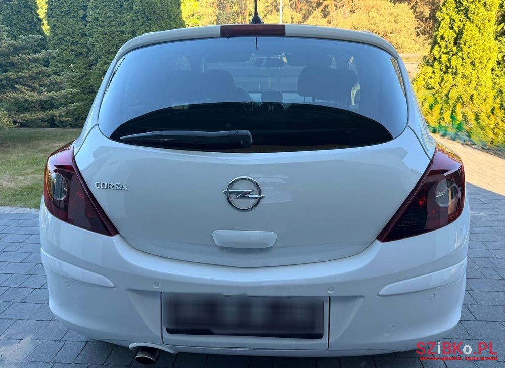 2011' Opel Corsa 1.4 16V Color Edition photo #6