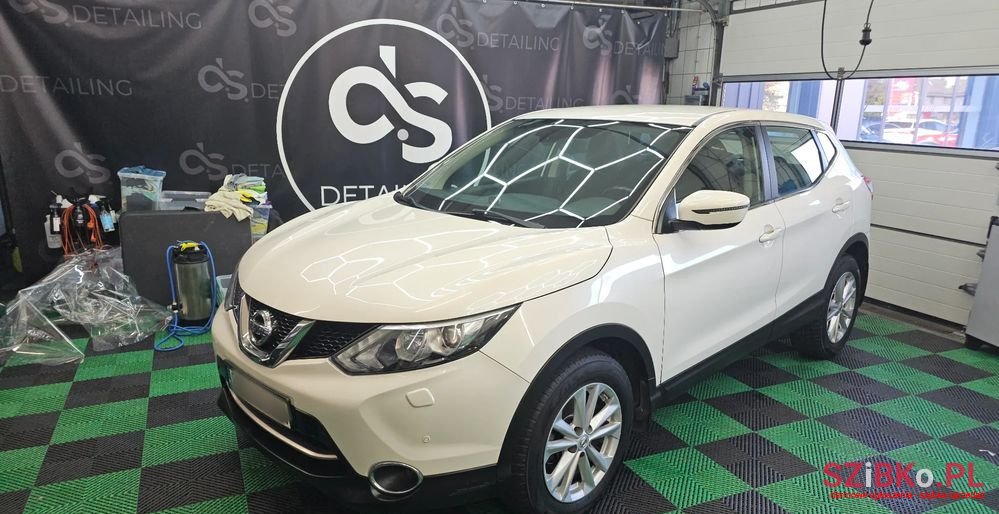 2015' Nissan Qashqai photo #3