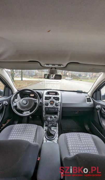 2006' Renault Megane photo #5