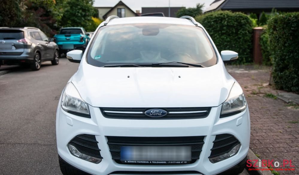 2016' Ford Kuga photo #2