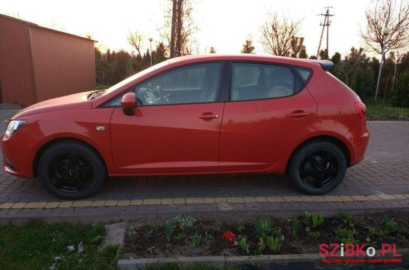 2015' SEAT Ibiza photo #1