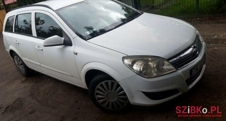 2009' Opel Astra photo #1