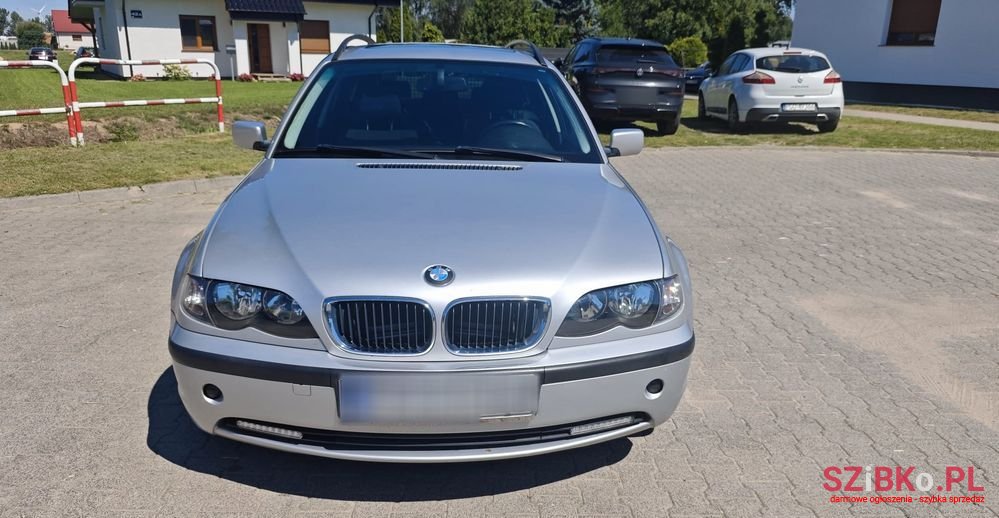 2005' BMW 3 Series 318I Edition Exclusive photo #3