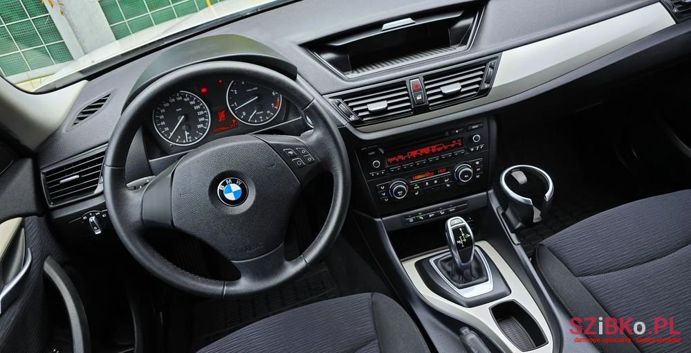 2012' BMW X1 photo #2