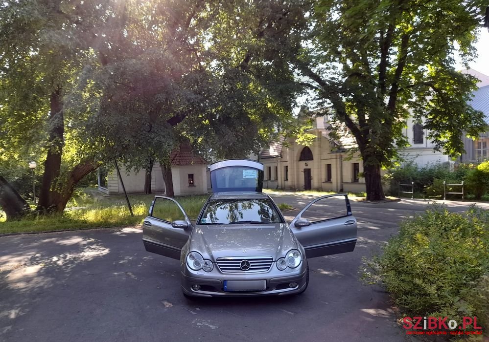 2003' Mercedes-Benz C-Class 180 Kompressor photo #5