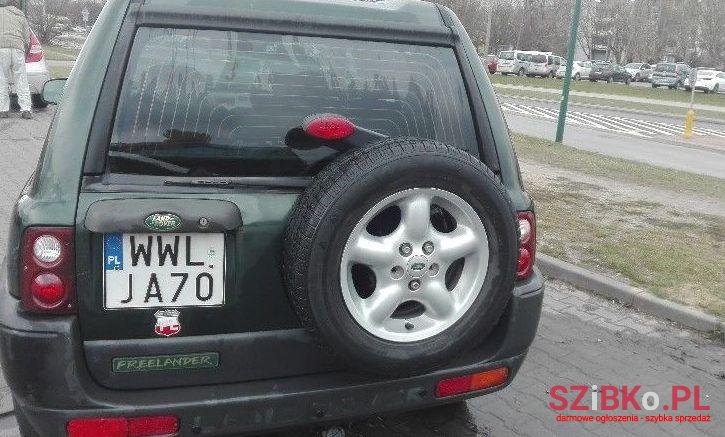 2000' Land Rover photo #1