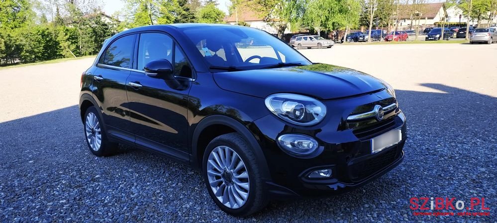 2017' Fiat 500X photo #4