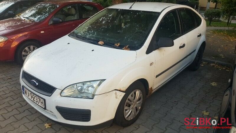 2007' Ford Focus photo #2