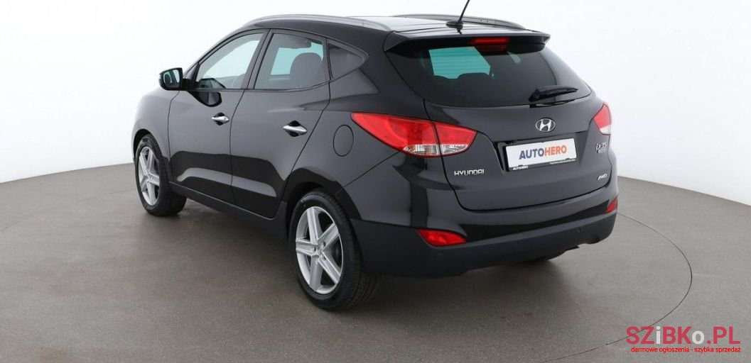 2012' Hyundai ix35 photo #3