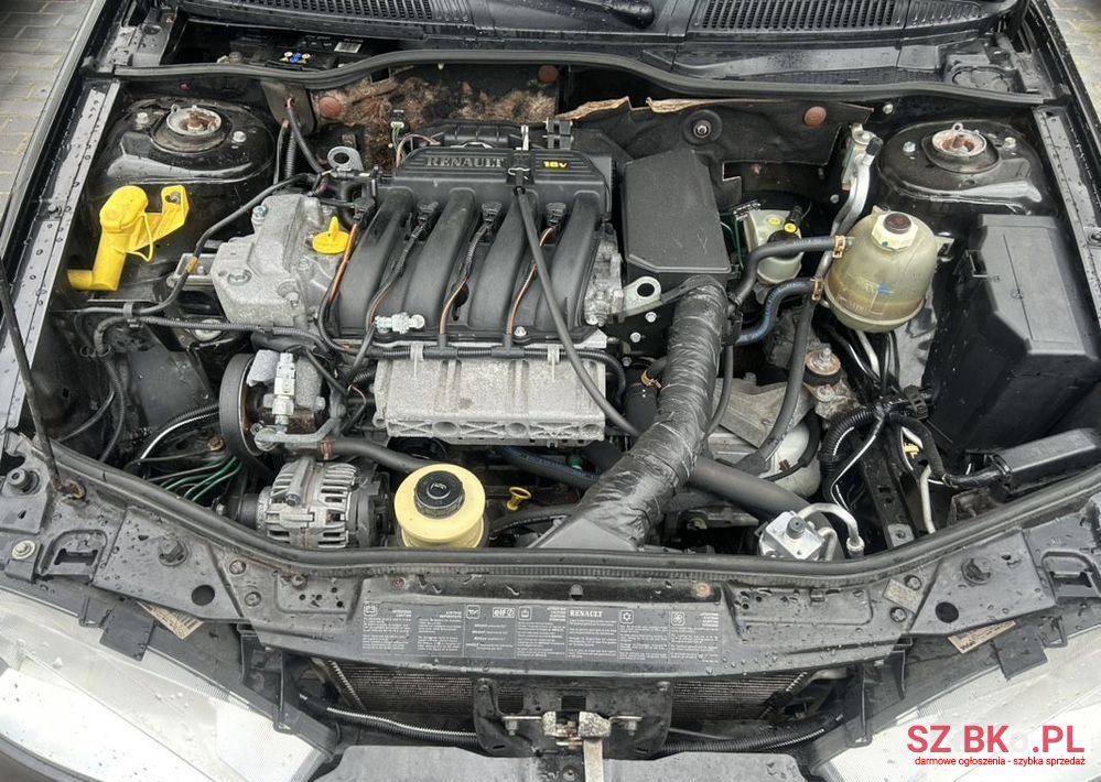 1999' Renault Megane Cabrio 1.6 photo #6