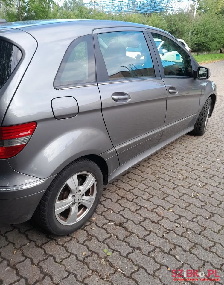 2009' Mercedes-Benz B-Class 180 Cdi photo #4