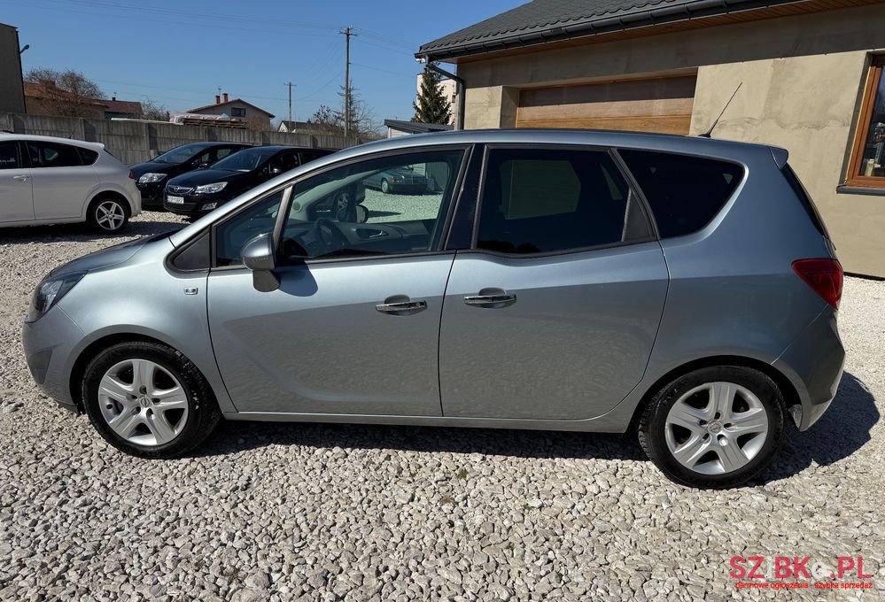 2011' Opel Meriva 1.7 Cdti Cosmo photo #5