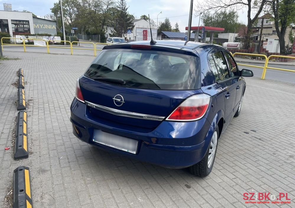 2006' Opel Astra Iii 1.6 Essentia photo #5