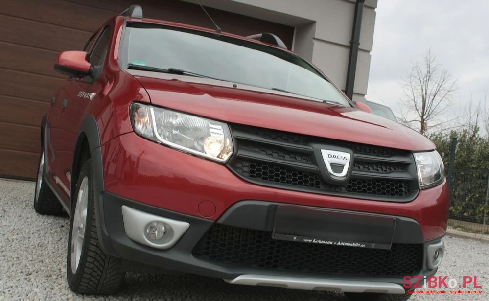 2016' Dacia Sandero Stepway photo #2