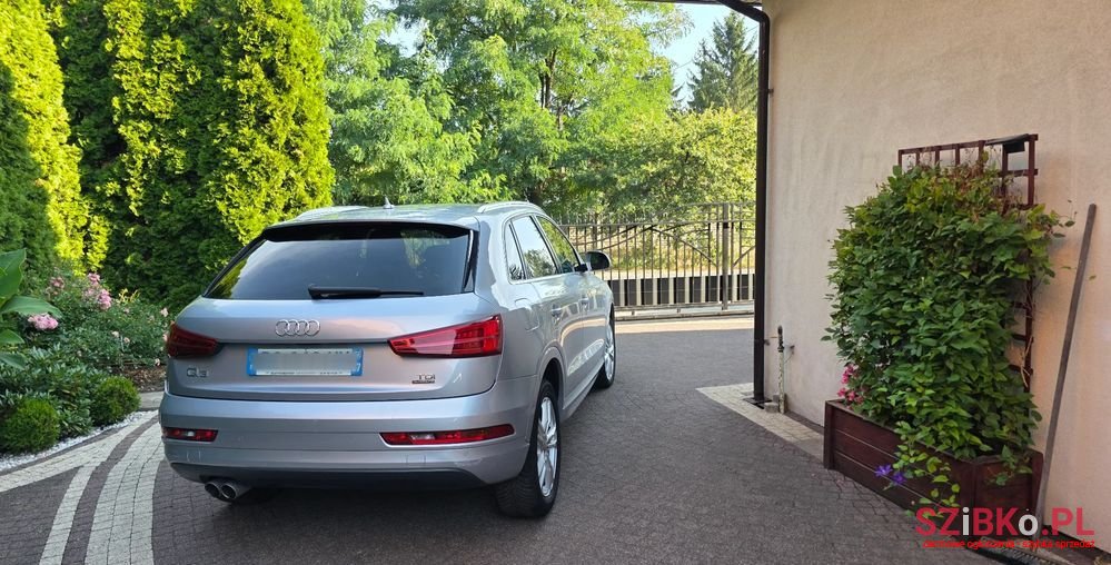 2015' Audi Q3 photo #6