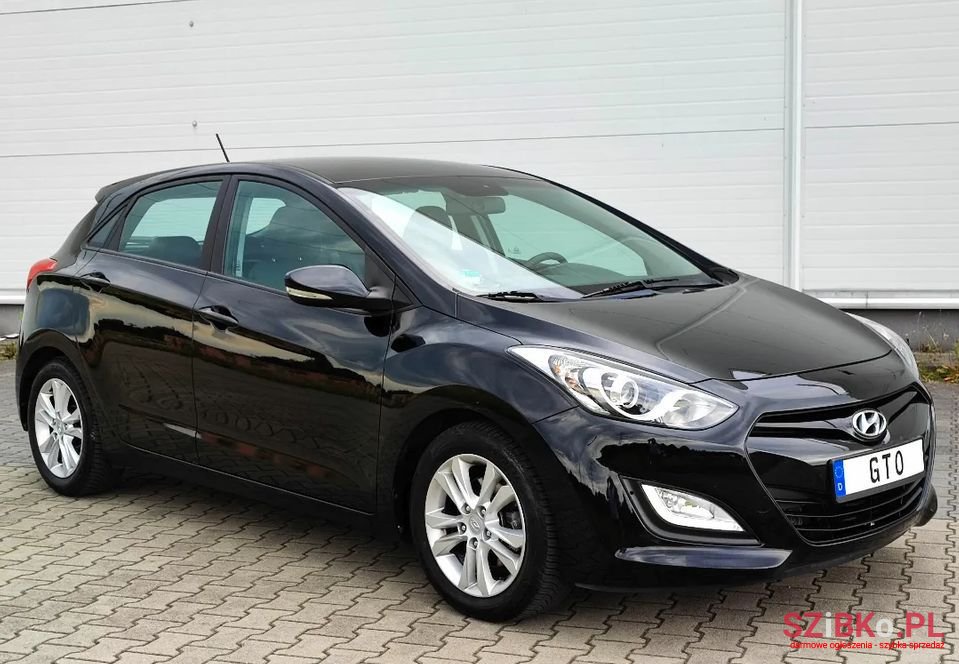 2012' Hyundai i30 photo #2