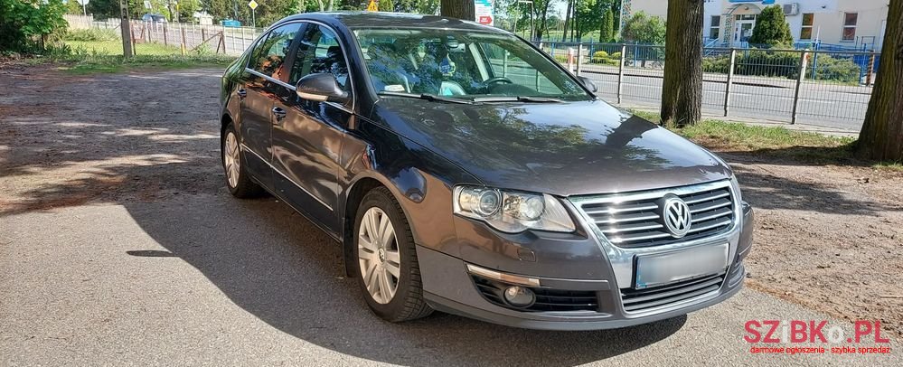 2005' Volkswagen Passat 2.0 Tdi Highline photo #6