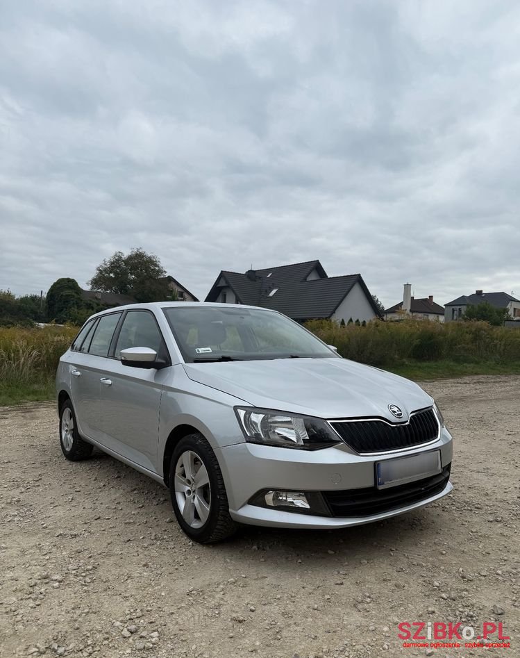 2017' Skoda Fabia 1.0 Tsi Style photo #2