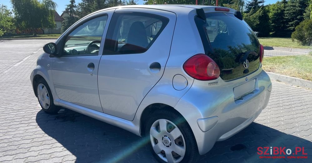 2006' Toyota Aygo photo #4