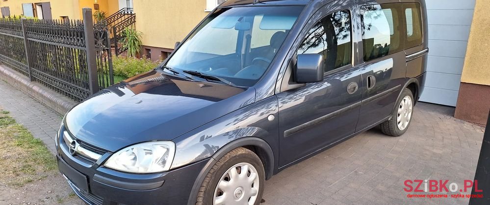 2006' Opel Combo photo #2