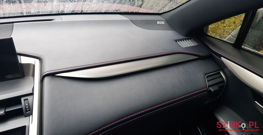 2016' Lexus NX photo #6