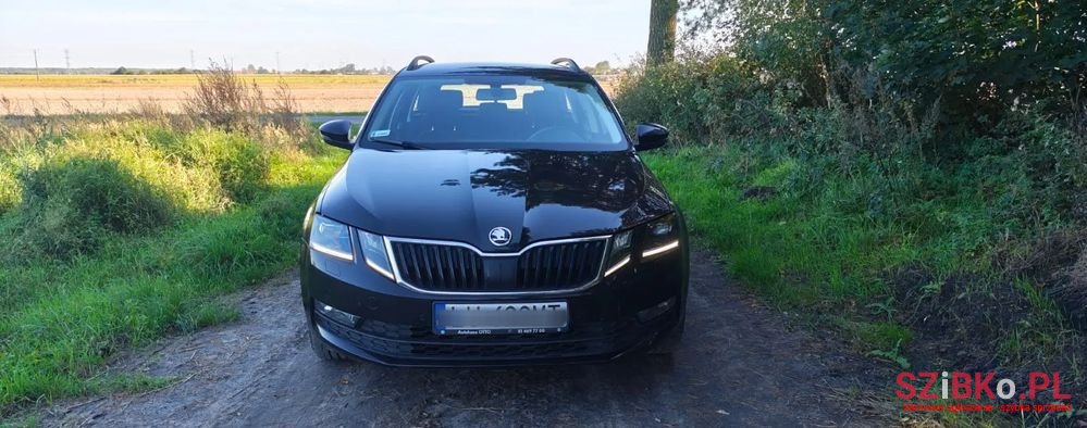 2018' Skoda Octavia photo #1