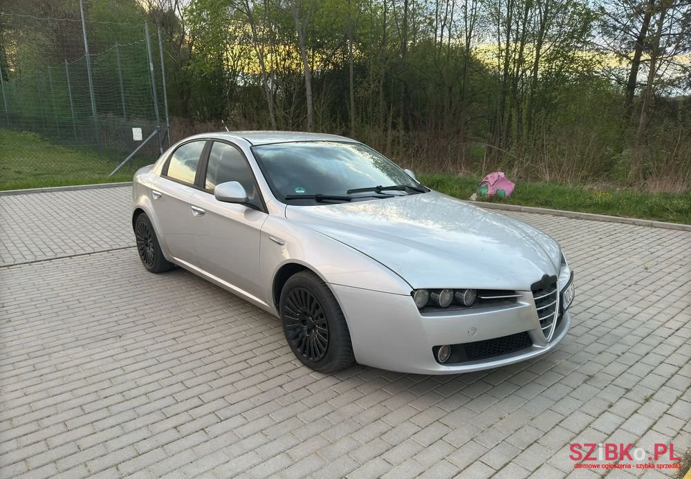 2007' Alfa Romeo 159 photo #3