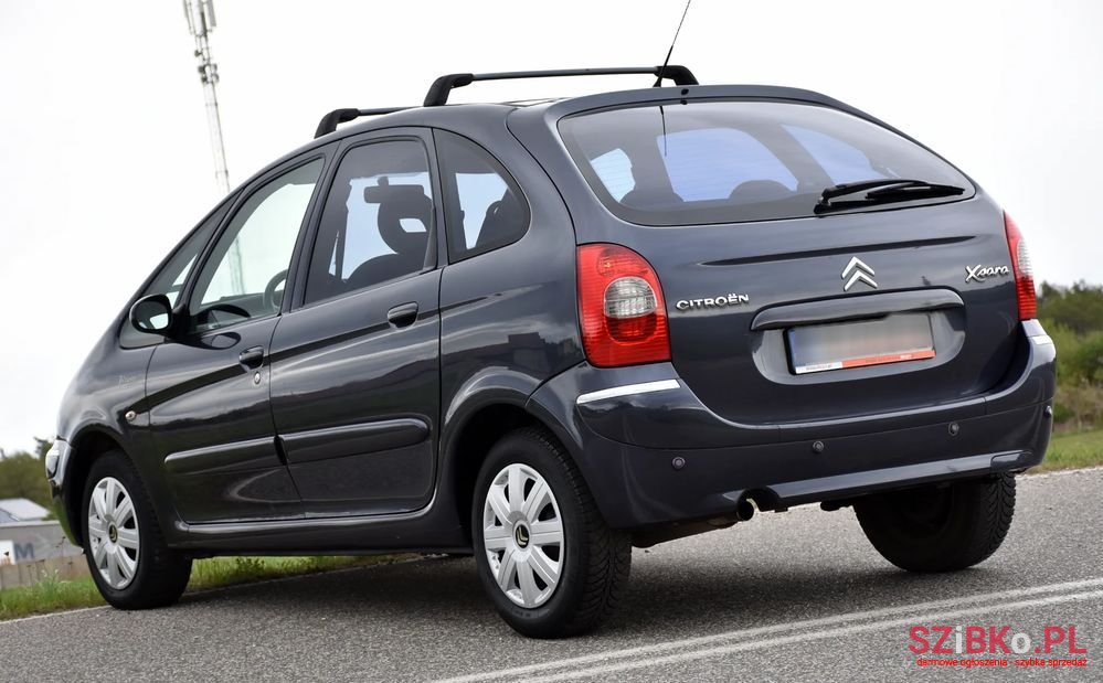 2007' Citroen Xsara Picasso photo #4