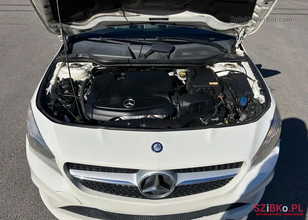 2014' Mercedes-Benz CLA photo #5