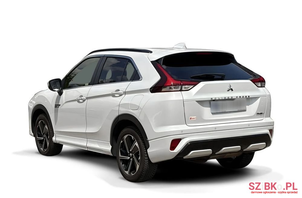 2022' Mitsubishi Eclipse Cross photo #3
