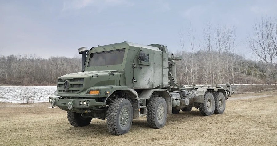 Mercedes-Benz Zetros 8х8 отримав нову бронекабіну