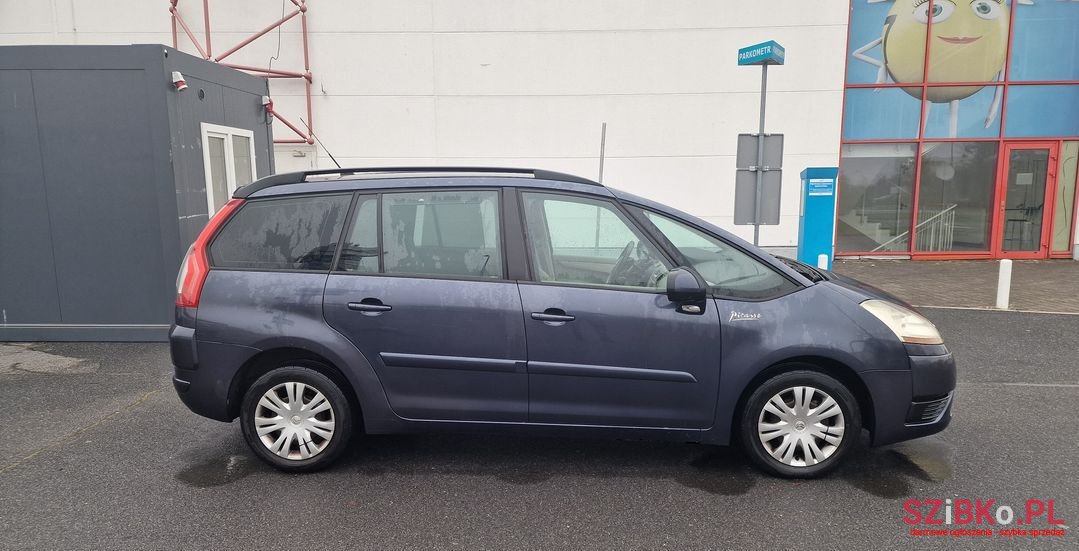2009' Citroen C4 Grand Picasso photo #4