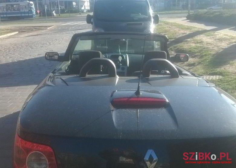 2005' Renault Megane photo #2