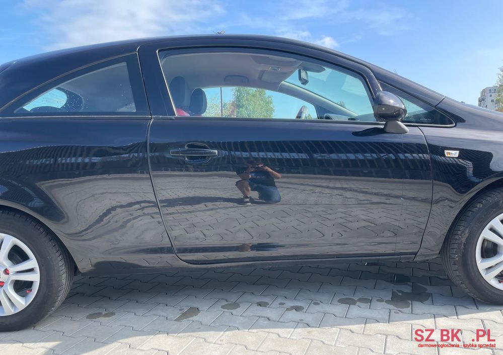 2009' Opel Corsa 1.3 Cdti Essentia photo #4