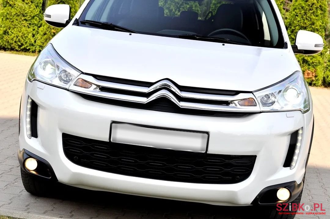 2016' Citroen C4 Aircross photo #5