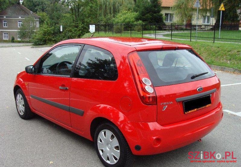 2007' Ford Fiesta photo #1